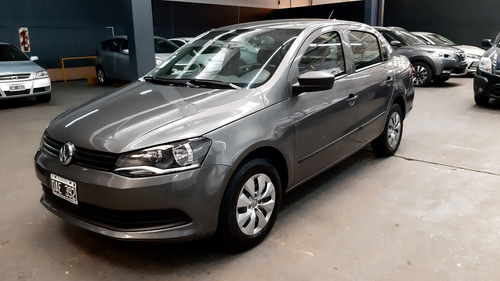 Volkswagen Voyage 1.6 Comfortline 101cv 2014