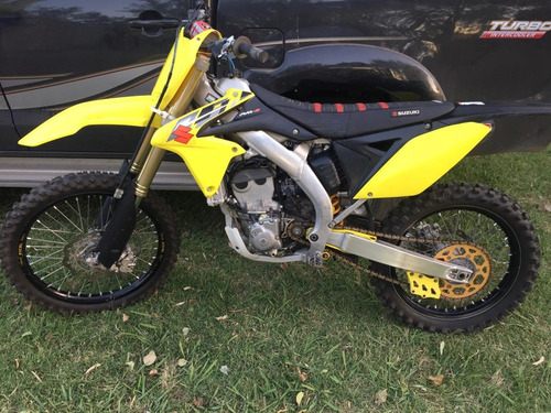Suzuki Rmz