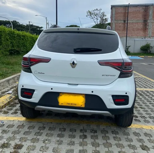 Renault Stepway 1.6 Expression / Zen