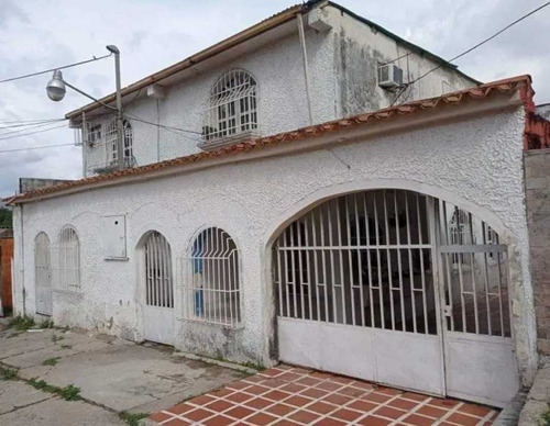 Casa En Venta Para Uso Comercial O Residencial La Candelaria Maracay