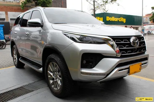 Toyota Fortuner Srv 2023