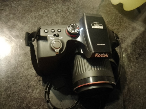Camara Kodak Easy Share Z990
