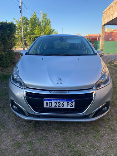 Peugeot 208 1.6 Feline Tiptronic