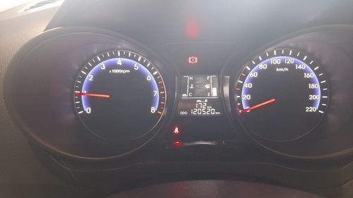 Imagem 13 de 15 de Hyundai Hb20 2017 1.0 Comfort Flex 5p