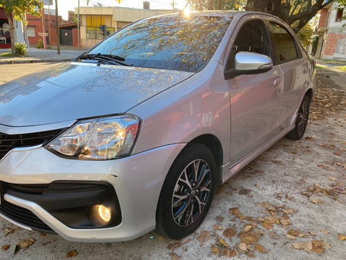 Toyota Etios Platinium