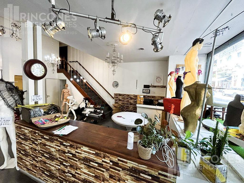 Local Reciclado 186m2 - Zona Comercial A Mts Blvd. Caseros - San Telmo