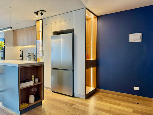Departamento Remodelado , Providencia Metro Los Leones