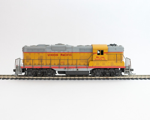 H0 Locomotora Diesel Gp9 Union Pacific 130 Athearn 3154