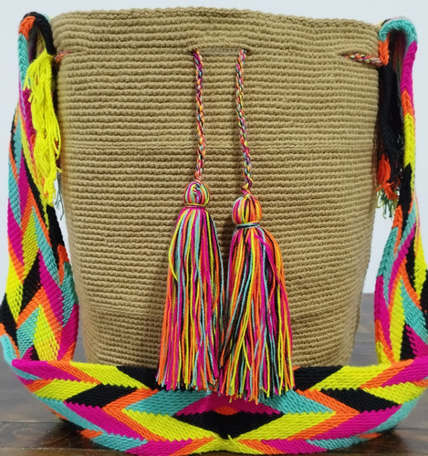 Mochila Wayuu Caqui Grande Original Tejidas A Mano 