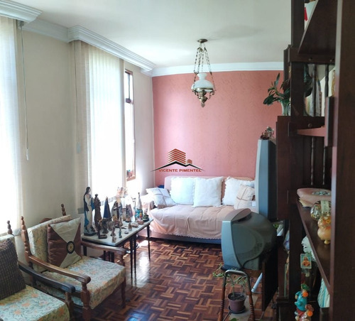 Imagem 2 de 9 de Apartamento De 2 Quartos No Camargos - 2531