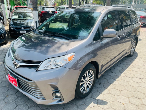 Toyota Sienna 3.5 Xle At