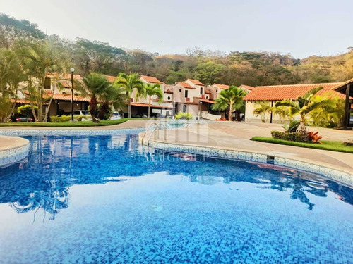 Imagen 17 de 18 de En Venta Town House, Altos De Monte Alegre Tazajal Lemth- Rc
