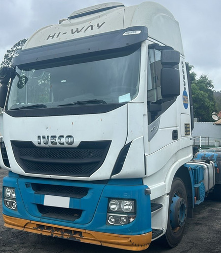 Iveco Hi-way 440 6x2 Ano 2021 R$ 350.000