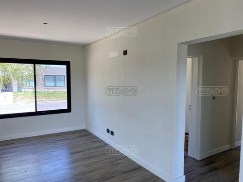 Imagen 11 de 30 de Casa En Venta Ubicado En San Sebastian - Area 6, San Sebastian, Escobar