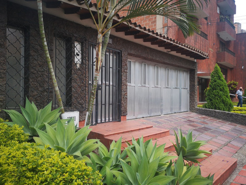 Se Vende Casa Lote En Sector Velódromo