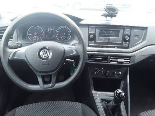 Volkswagen Polo 1.0 Mpi Total Flex Manual