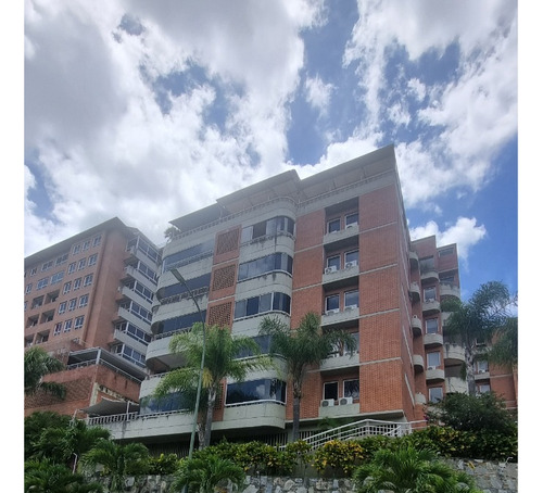 Se Vende Hermoso Ph Con Excelentes Acabados Remodelado En Lomas Del Sol Con Hermosa Terraza Piso Bajo Vista Epectacular. Jp