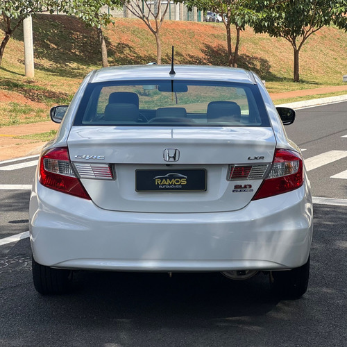 Honda Civic Sedan LXR 2.0 Flexone 16V Aut. 4p