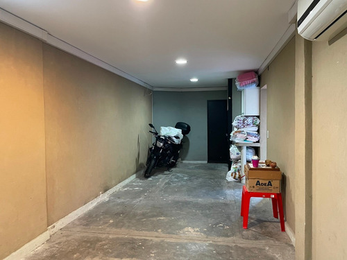 Imagen 13 de 14 de Venta Casa 4 Ambientes Refaccionada A Nueva Castelar Centro