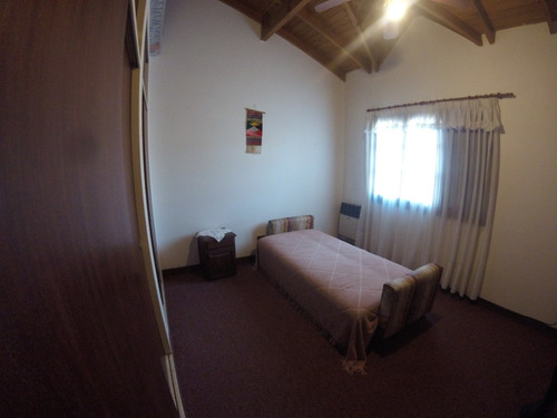 Imagen 14 de 14 de Impecable Chalet A La Venta En Barrio San Rafael