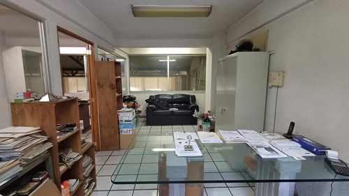Excelente Bodega En Escandon Con Area De Oficinas Y Estacionamientos
