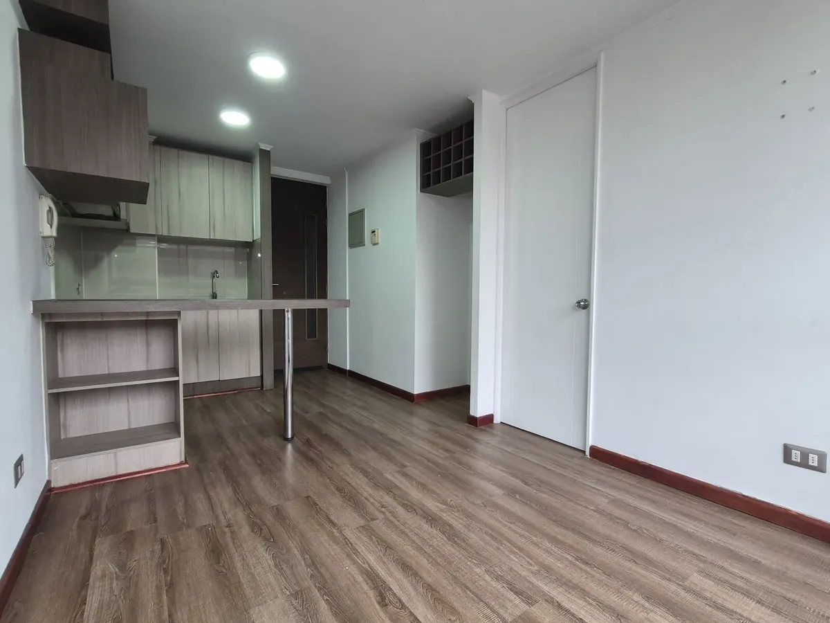 Imagen 2 de 17 de Retail Arturo Prat 1312 Depto 1dorm Y 1baño Piso 2