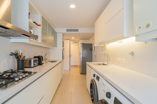 Venta 3 Ambientes Con Dependencia Y Cochera