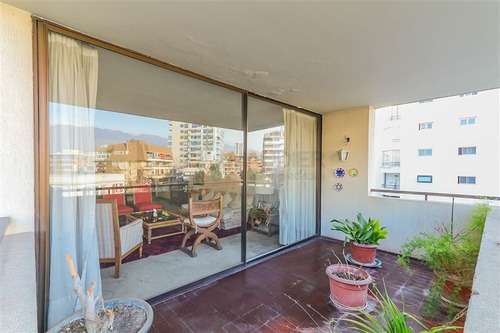 Departamento En Venta De 3 Dorm. En Providencia