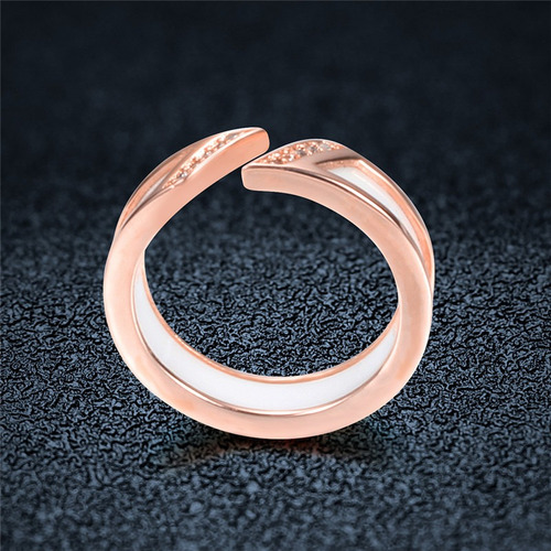 Imagen 2 de 3 de Anillo Cerámica Y Acero Inox, Glamour