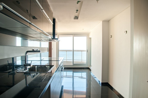 Imagen 23 de 30 de Venta, Apto 3 Dor En Look Brava, Piso Alto, Playa Brava (ref: Lij-5374)