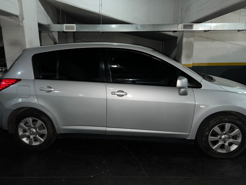 Nissan Tiida 1.8 Tekna