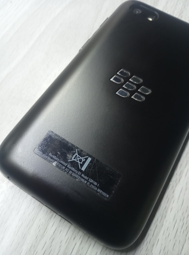 Blackberry Q5 Para Reparar O Piezas Negro (Usado)