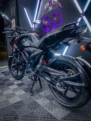 Apache 1604v 2024 Negra