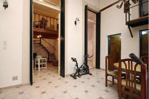 Imagen 3 de 19 de Venta Ph 6 Ambientes Balvanera Recoleta Reciclado