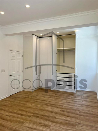 Loft Remodelado Con Diseño Moderno Y Excelente Conectividad