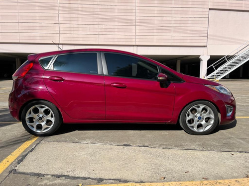Imagen 8 de 18 de Ford Fiesta Fiesta Kinetic