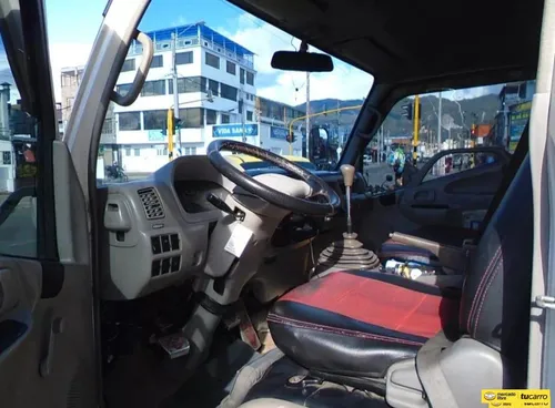 Hino Dutro Max 4.0