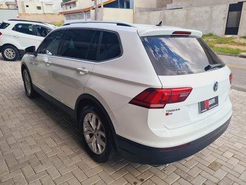 Imagem 4 de 14 de Volkswangen Tiguan Allspace 1.4 2020