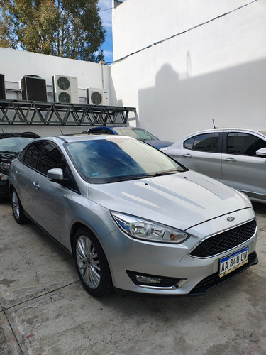 Ford Focus III 2.0 Sedan Se Plus At6