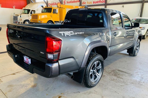 Imagen 4 de 10 de Toyota Tacoma Modelo 2019