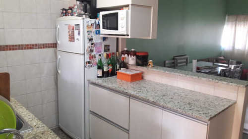 Imagen 7 de 12 de Ph Frente , Tres Dormitorios, Galeria Y Fondo Libre.-