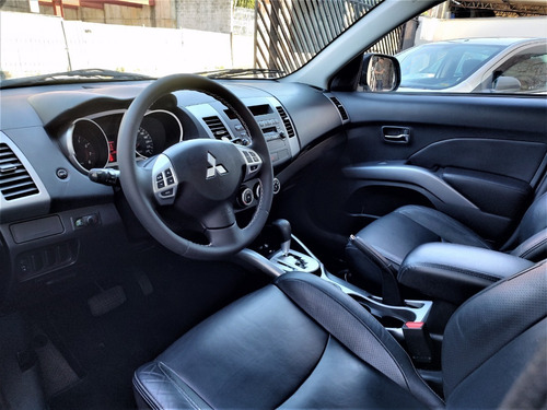 Imagem 7 de 14 de Misubishi Outlander 2.0 16v 160cv Aut 2012