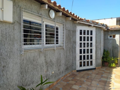 Imagen 8 de 22 de Casa En Venta En Turmero Urbanización Valle Lindo 23-17215 Wjo