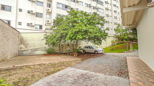 Imagem 27 de 30 de 02 Casas No Bairro Boa Vista - Blumenau. - 3052378v