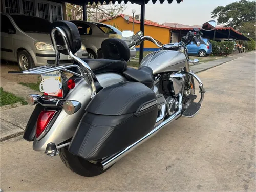 Yamaha Vstar 1300 Tourer
