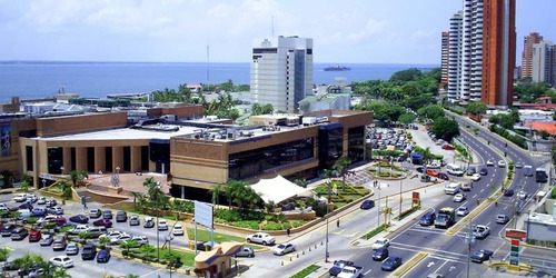 Imagen 1 de 4 de Local Comercial Alquiler Para Peluqueria, Salon De Belleza C.c. Lago Mall Maracaibo Api 283