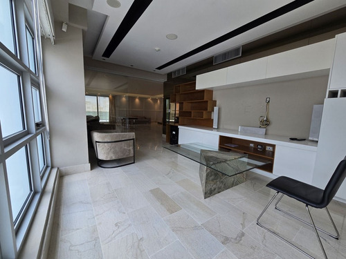 Apartamento En Alquiler En Naco | 3 Habitaciones | Línea Blanca | 1 Por Piso | 3