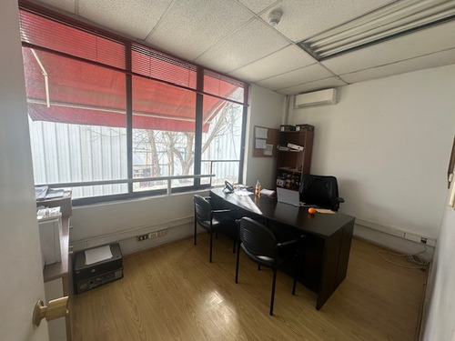 Excelente Bodega Con Oficinas En Quilicura | Bien Mantenida