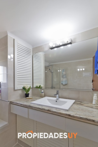 Apartamento En Venta En Roosevelt Punta Del Este, 2 Dormitorios, 2 Baños