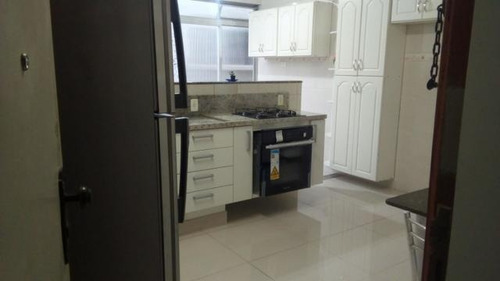 Imagem 11 de 14 de Ponta Da Praia- Apto 3 Dorm-wc Emp-frente-gar Fech-2º And